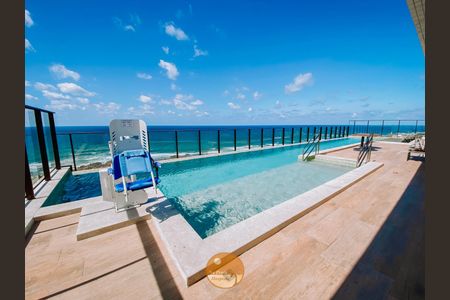 Studio para alugar com 25m², 1 quarto e 1 vaga Studio para alugar com 25m², 1 quarto e 1 vagaPiscina