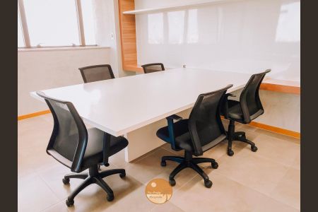 Studio para alugar com 25m², 1 quarto e 1 vaga Studio para alugar com 25m², 1 quarto e 1 vagaCoworking