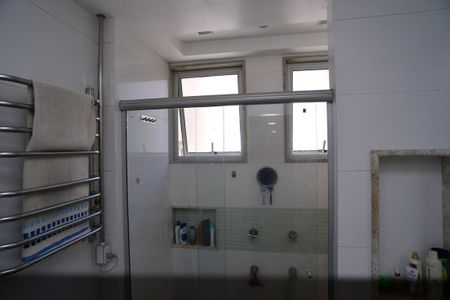 Apartamento para alugar com 180m², 3 quartos e 2 vagasBanheiro Suíte