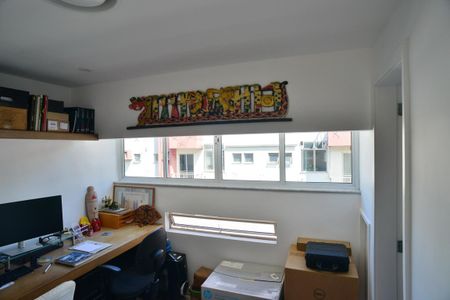 Apartamento para alugar com 180m², 3 quartos e 2 vagasEscritório