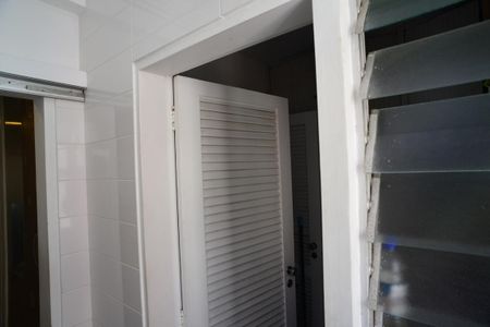 Apartamento para alugar com 180m², 3 quartos e 2 vagasQuarto de Serviço