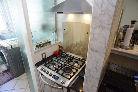 Apartamento para alugar com 180m², 3 quartos e 2 vagasCozinha