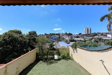 Casa para alugar com 200m², 3 quartos e 7 vagas Casa para alugar com 200m², 3 quartos e 7 vagasVista - Quarto 3 - Suíte