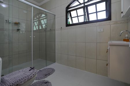 Casa para alugar com 200m², 3 quartos e 7 vagas Casa para alugar com 200m², 3 quartos e 7 vagasBanheiro