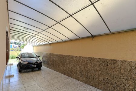 Casa para alugar com 200m², 3 quartos e 7 vagas Casa para alugar com 200m², 3 quartos e 7 vagasGaragem
