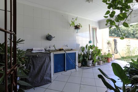 Casa para alugar com 200m², 3 quartos e 7 vagas Casa para alugar com 200m², 3 quartos e 7 vagasÁrea de Serviço