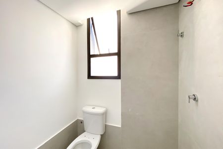 Apartamento à venda com 60m², 2 quartos e 2 vagasBanheiro social