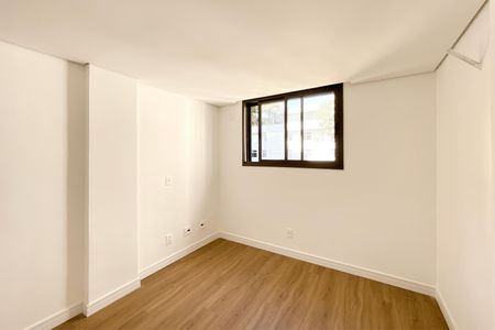 Apartamento à venda com 60m², 2 quartos e 2 vagasQuarto 