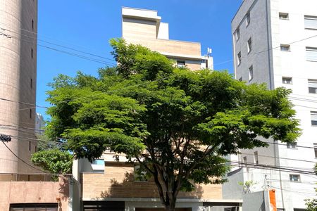 Apartamento à venda com 60m², 2 quartos e 2 vagasFachada