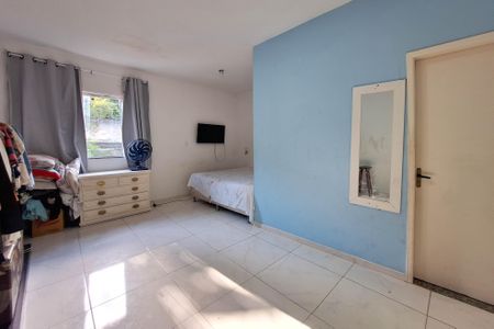 Casa à venda com 740m², 3 quartos e 3 vagas Casa à venda com 740m², 3 quartos e 3 vagasSuíte 3