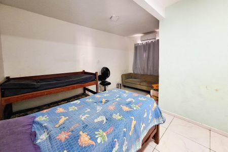 Casa à venda com 740m², 3 quartos e 3 vagas Casa à venda com 740m², 3 quartos e 3 vagasSuíte 2