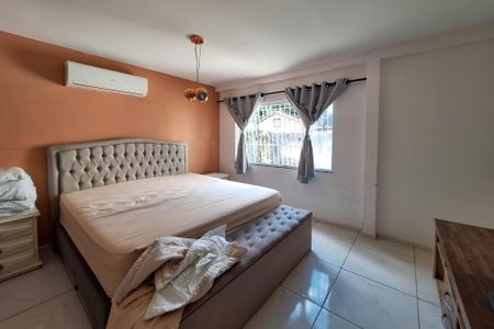 Casa à venda com 740m², 3 quartos e 3 vagas Casa à venda com 740m², 3 quartos e 3 vagasSuíte 1