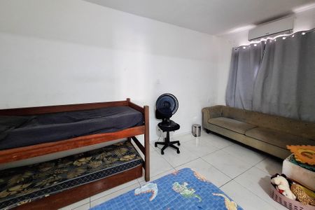 Casa à venda com 740m², 3 quartos e 3 vagas Casa à venda com 740m², 3 quartos e 3 vagasSuíte 2