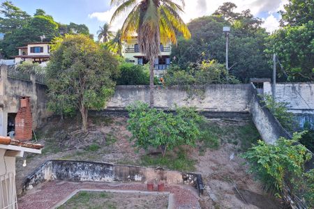 Casa à venda com 740m², 3 quartos e 3 vagas Casa à venda com 740m², 3 quartos e 3 vagasQuintal