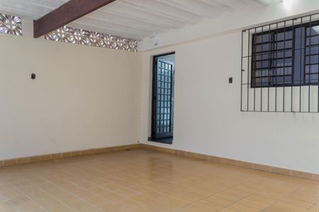 Casa à venda com 175m², 3 quartos e 2 vagasGaragem