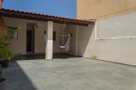 Casa à venda com 175m², 3 quartos e 2 vagasQuintal