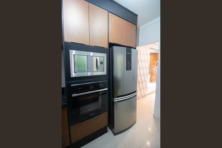 Casa de condomínio à venda com 102m², 2 quartos e 1 vaga Casa de condomínio à venda com 102m², 2 quartos e 1 vagaCOZINHA