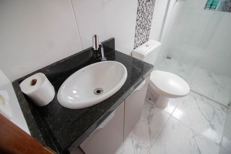 Casa de condomínio à venda com 102m², 2 quartos e 1 vaga Casa de condomínio à venda com 102m², 2 quartos e 1 vagaBANHEIRO DA SUÍTE 1