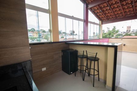 Casa de condomínio à venda com 102m², 2 quartos e 1 vaga