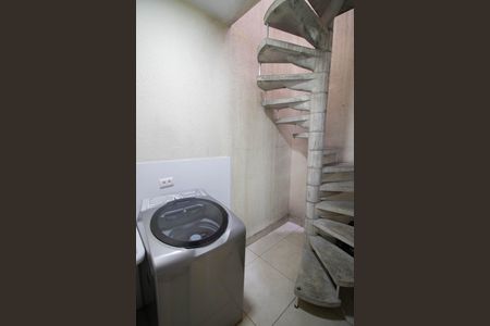 Casa de condomínio à venda com 102m², 2 quartos e 1 vaga Casa de condomínio à venda com 102m², 2 quartos e 1 vagaÁREA DE SERVIÇO