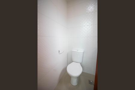 Casa de condomínio à venda com 102m², 2 quartos e 1 vaga Casa de condomínio à venda com 102m², 2 quartos e 1 vagaLAVABO DA ÁREA GOURMET