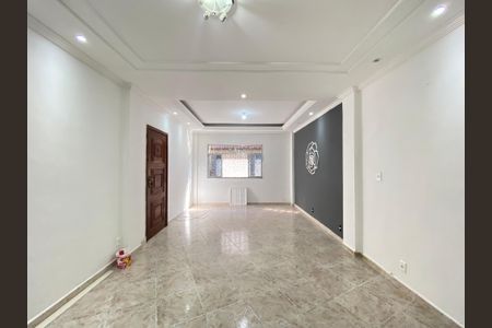 Casa para alugar com 65m², 3 quartos e 1 vaga
