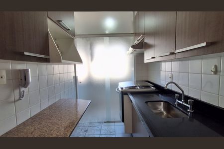 Apartamento para alugar com 58m², 2 quartos e 1 vagaCozinha 
