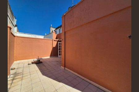 Apartamento para alugar com 180m², 2 quartos e 2 vagas