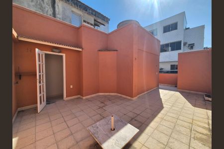 Apartamento para alugar com 180m², 2 quartos e 2 vagas