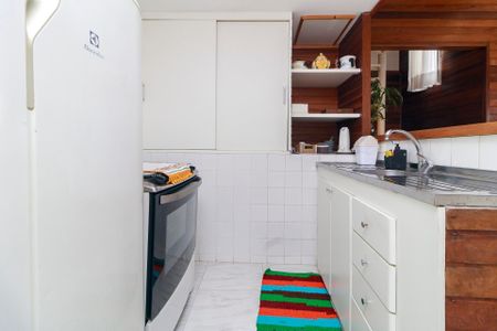 Casa para alugar com 100m², 1 quarto e sem vaga Casa para alugar com 100m², 1 quarto e sem vagaCozinha