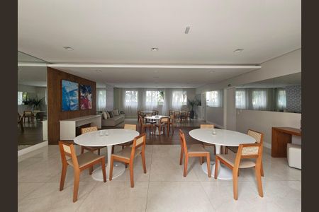 Apartamento à venda com 34m², 2 quartos e sem vagaÁrea comum - Salão de festas