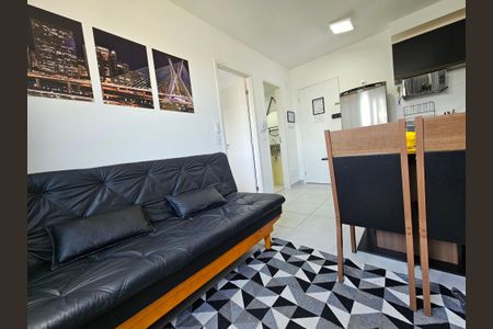 Sala de apartamento à venda com 2 quartos, 34m² em Santo Amaro, São Paulo