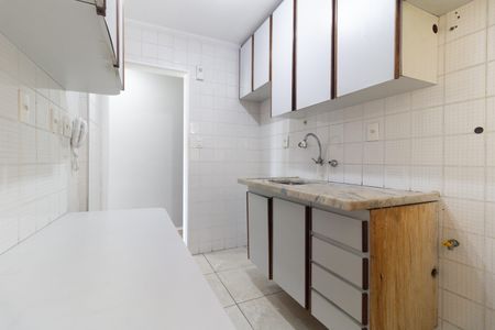 Apartamento à venda com 54m², 2 quartos e 1 vagaCozinha 