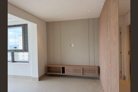 Apartamento para alugar com 81m², 2 quartos e 1 vagaSala