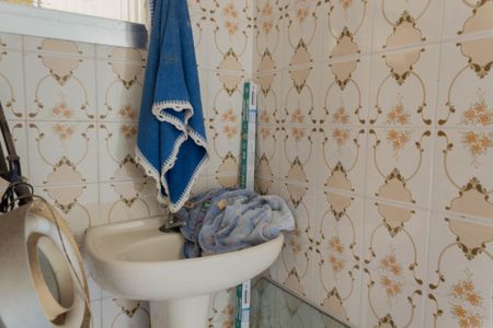 Casa para alugar com 300m², 6 quartos e 3 vagasBanheiro de Serviço