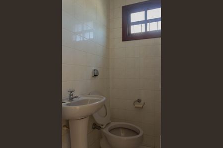 Casa para alugar com 300m², 6 quartos e 3 vagasBanheiro da Suíte 1