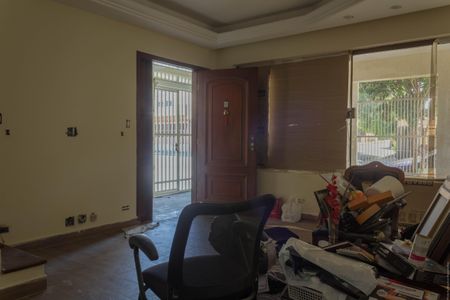 Casa para alugar com 300m², 6 quartos e 3 vagasSala