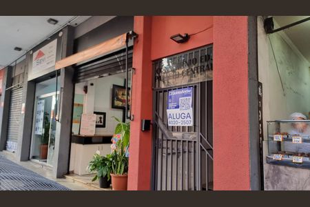 Apartamento à venda com 48m², 2 quartos e 1 vaga Apartamento à venda com 48m², 2 quartos e 1 vagaFachada