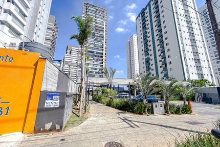 Apartamento à venda com 106m², 3 quartos e 2 vagasFachada com Plaquinha