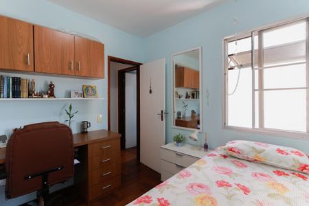 Apartamento à venda com 58m², 2 quartos e 1 vagaQuarto 2
