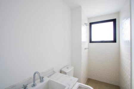 Apartamento à venda com 161m², 3 quartos e 3 vagasBanheiro do quarto 2