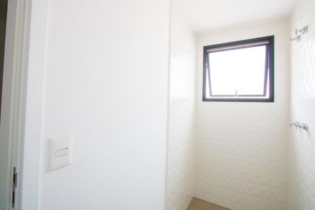 Apartamento à venda com 161m², 3 quartos e 3 vagasBanheiro do quarto 3