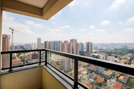 Apartamento à venda com 161m², 3 quartos e 3 vagasVaranda do quarto 1