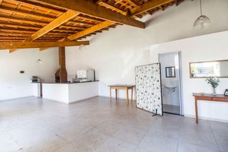Apartamento para alugar com 50m², 2 quartos e 1 vaga Apartamento para alugar com 50m², 2 quartos e 1 vagaÁrea comum - Salão de festas