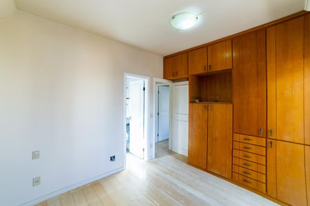 Apartamento para alugar com 110m², 2 quartos e 3 vagas Apartamento para alugar com 110m², 2 quartos e 3 vagasSuíte