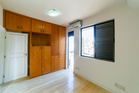 Apartamento para alugar com 110m², 2 quartos e 3 vagas Apartamento para alugar com 110m², 2 quartos e 3 vagasSuíte