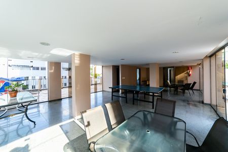 Apartamento para alugar com 110m², 2 quartos e 3 vagas Apartamento para alugar com 110m², 2 quartos e 3 vagasÁrea comum - Salão de festas