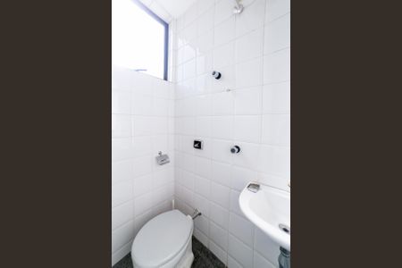 Apartamento para alugar com 110m², 2 quartos e 3 vagas Apartamento para alugar com 110m², 2 quartos e 3 vagasBanheiro de serviço