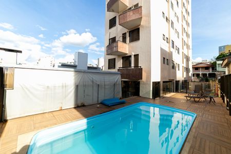 Apartamento para alugar com 110m², 2 quartos e 3 vagas Apartamento para alugar com 110m², 2 quartos e 3 vagasÁrea comum - Piscina