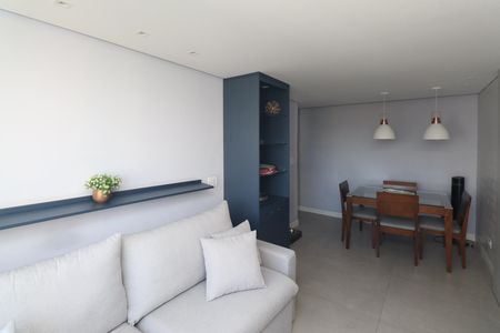 Apartamento à venda com 57m², 2 quartos e 1 vaga Apartamento à venda com 57m², 2 quartos e 1 vagaSala